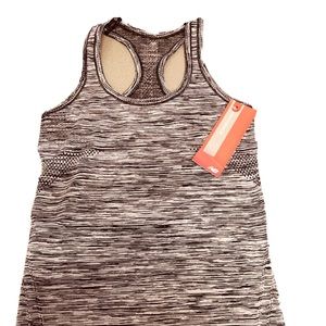 NEW BALANCE Women's Sleeveless ATHLETIC WORKOUT Gym T-shirt